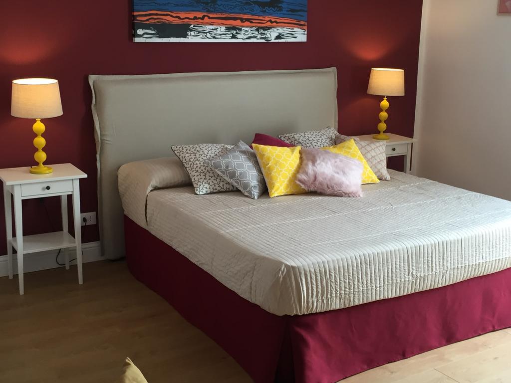 Toledo Boutique Studio Apartments Неаполь Экстерьер фото